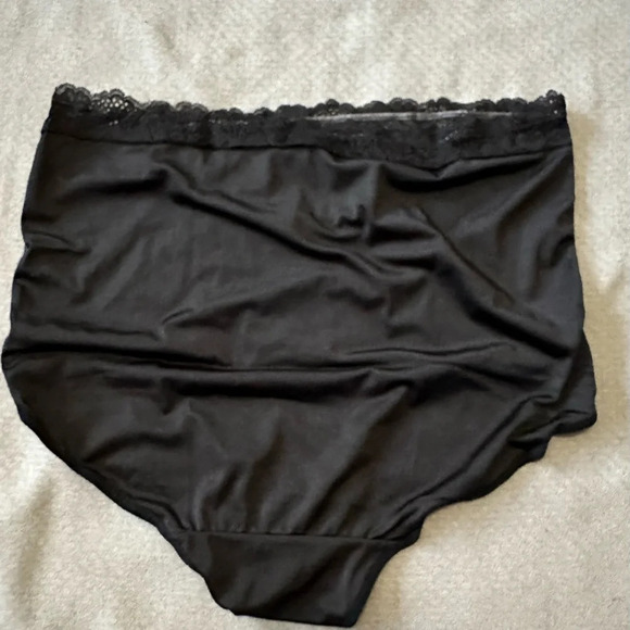 Rhonda Shear New Lace Overlay  Black Brief Panty Size 2X - Picture 2 of 2